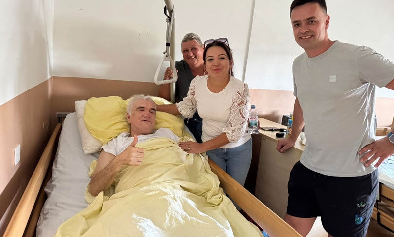 Azis solidarnost